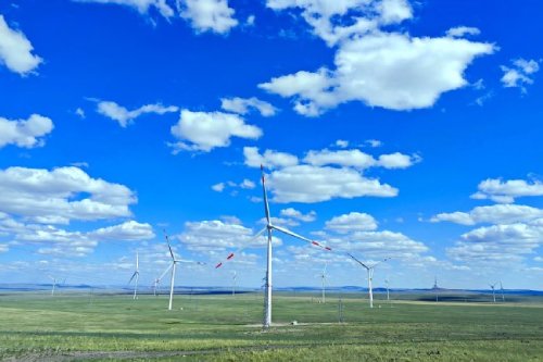 内蒙古阿拉善盟敖伦布拉格镇阿拉善400MW风电场
