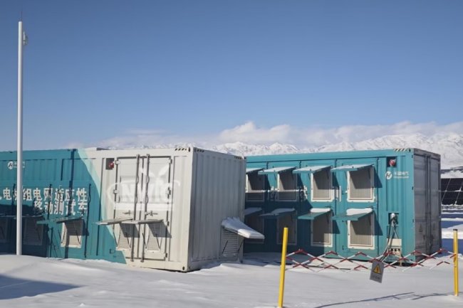 新疆尼勒克250MW主力电源型光伏测试项目