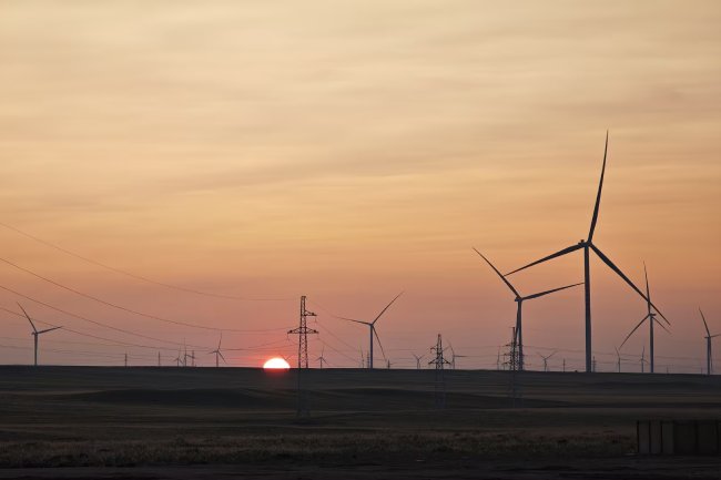 内蒙古巴彦淖尔毛都风电场 (2).jpg